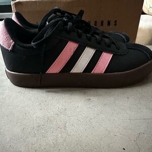 Adidas Girl’s VL Court Shoes - Black and Pink Sneakers